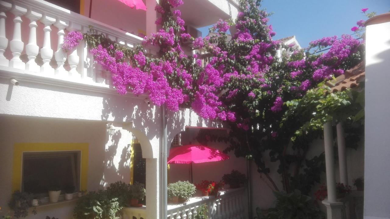 Apartments Vodice Marica Extérieur photo