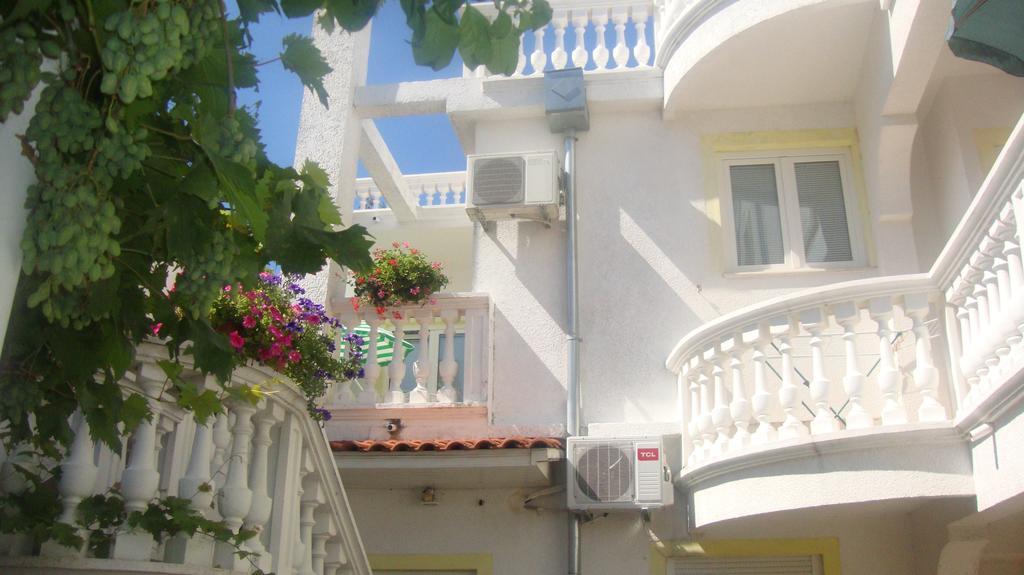 Apartments Vodice Marica Extérieur photo